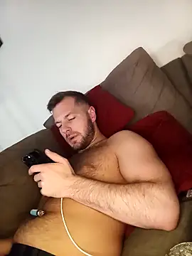 Chatroom XXX en direct de THE_CHEEKY_ALPHA