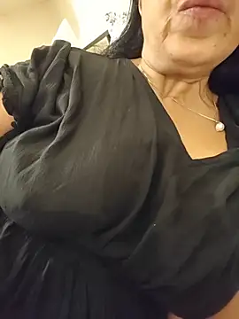 Czat XXX na żywo – NakedMILFx