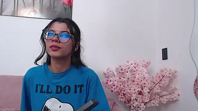 دردشة pinky_f00x الجنسية المباشرة