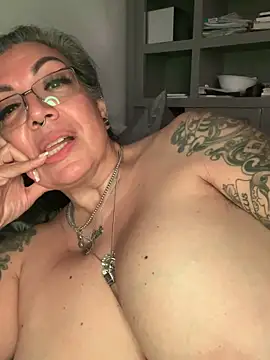 دردشة dieseldame1313 الجنسية المباشرة