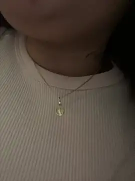 XXX chat uživo modela croftsmila