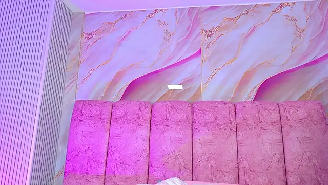 Chat XXX en directo de emmacurvy