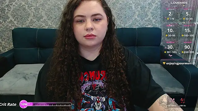 LunaRoub Chat XXX in diretta