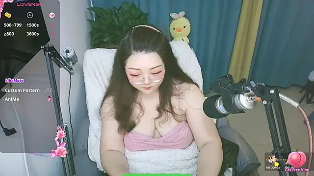 Chatroom XXX en direct de AngelwithEcup