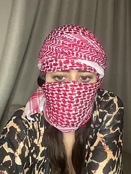 Chatroom XXX en direct de Arab-mimi