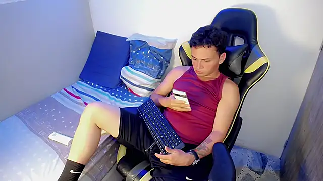 Mathias_twinkk Webcam-Show