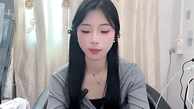 yiyibaby2026 웹캠 쇼