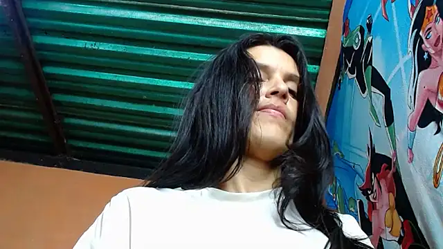 chandra_haraa Adlı Modelin Canlı XXX Sohbeti