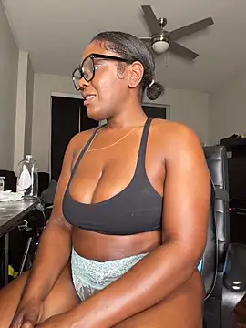 TilaTotti Live XXX-chat