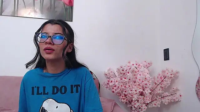 pinky_f00x Live XXX-Chat