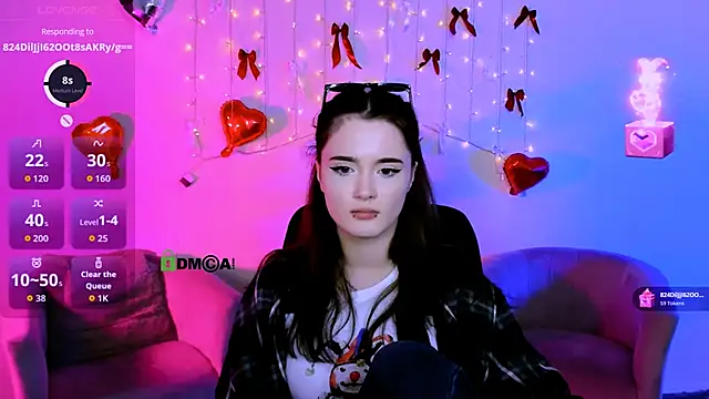 liana_kisses élő XXX-chatje