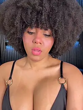 Chat XXX en directo de kendall_coxx