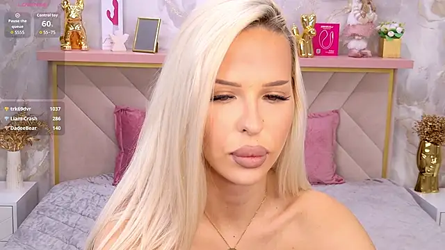 EvaXElfi's Live XXX Chat