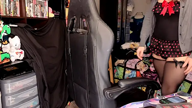 ShinyCherub Adlı Modelin Web Kamerası Şovu