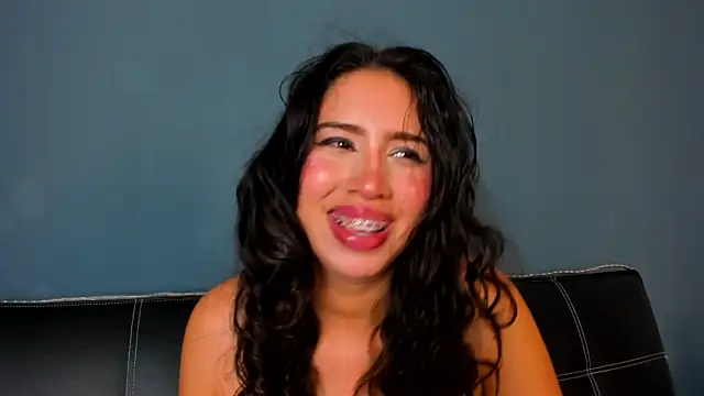 Онлайн чат XXX purplay_98