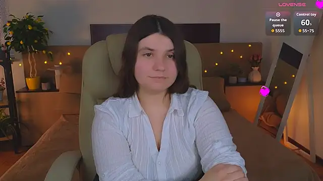 Viola__Shy – Naživo XXX chat