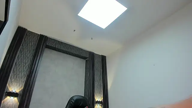 selene_red_'s Live XXX Chat