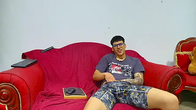 kiindred_ Adlı Modelin Web Kamerası Şovu