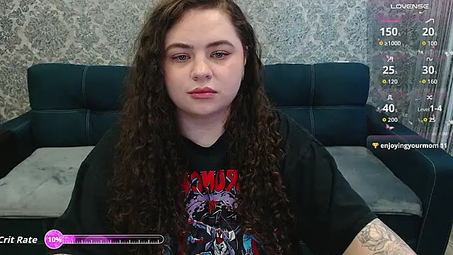 LunaRoub's Live XXX Chat