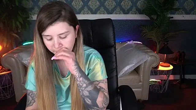 AmellyMilly: онлайн-секс-чат