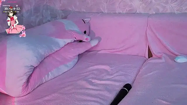 XXX chat uživo modela Omidodomi