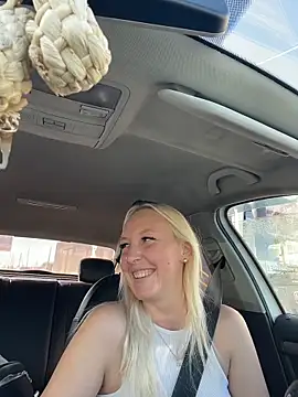 دردشة MerlinDave الجنسية المباشرة