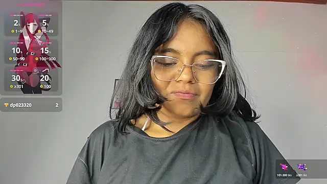 luna_velveth's Live XXX Chat