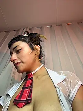 baby_akuma Chat XXX in diretta