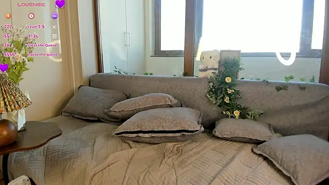 Chat XXX ao vivo de Jennieee_