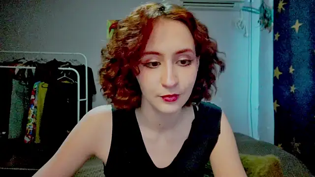 دردشة JoannaTompson الجنسية المباشرة