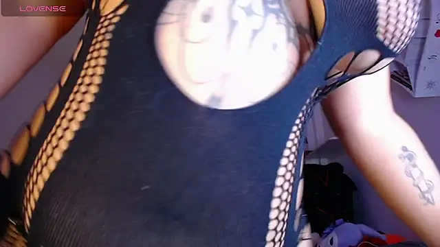 دردشة dayis_sweet الجنسية المباشرة