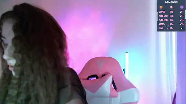 eskatmin Live XXX chat