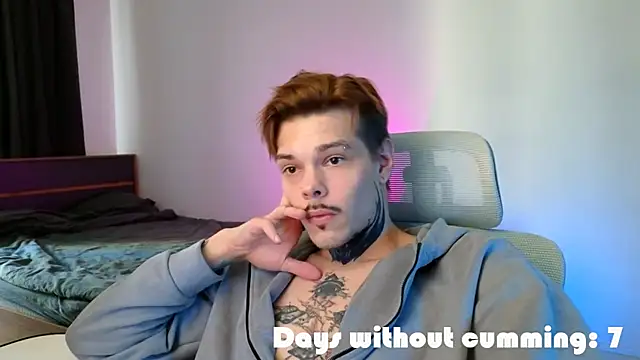 Онлайн чат XXX DENIS_HERE