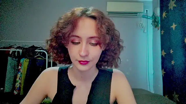 Chatroom XXX en direct de JoannaTompson