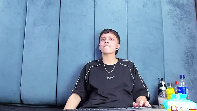 Megan_Thompson_ 라이브 XXX 채팅