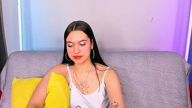 AishaTempt Live XXX-chat