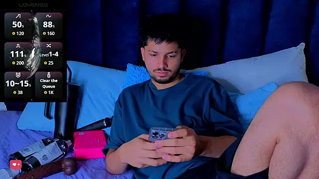 XXX chat uživo modela Issac_james_