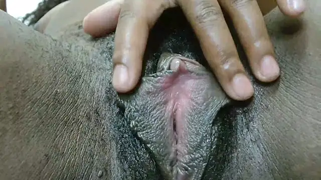 DirtySweetlola32のライブXXXチャット