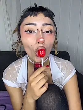 baby_akuma's Live XXX Chat