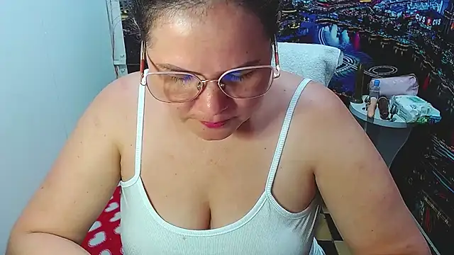 แชท XXX สดของ tila_nastyy