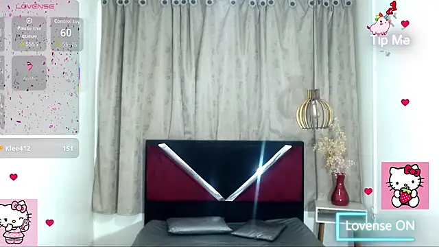 luisa__torres: διαδικτυακό σόου στην κάμερα