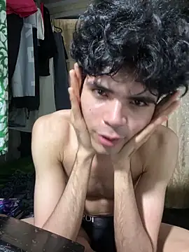 Axel-Mejia Adlı Modelin Canlı XXX Sohbeti