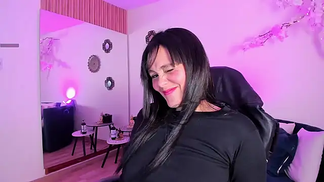 Astrid_williams Chat XXX in diretta