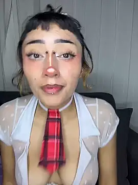 baby_akuma Adlı Modelin Canlı XXX Sohbeti