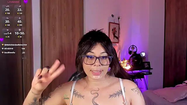 LilyRobertts Chat XXX live