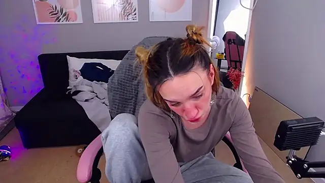 دردشة PollyRoseX الجنسية المباشرة