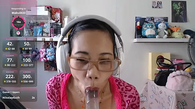 GloryKulikowski's Webcam Show