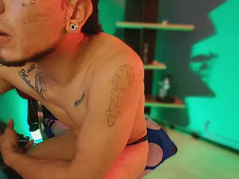 Thonixxx_mr webkamerás műsora