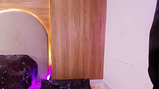 kiara_lp: απευθείας συνομιλία ΧΧΧ