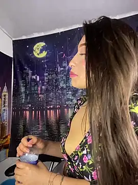 Itze_Mua Webcam-Show